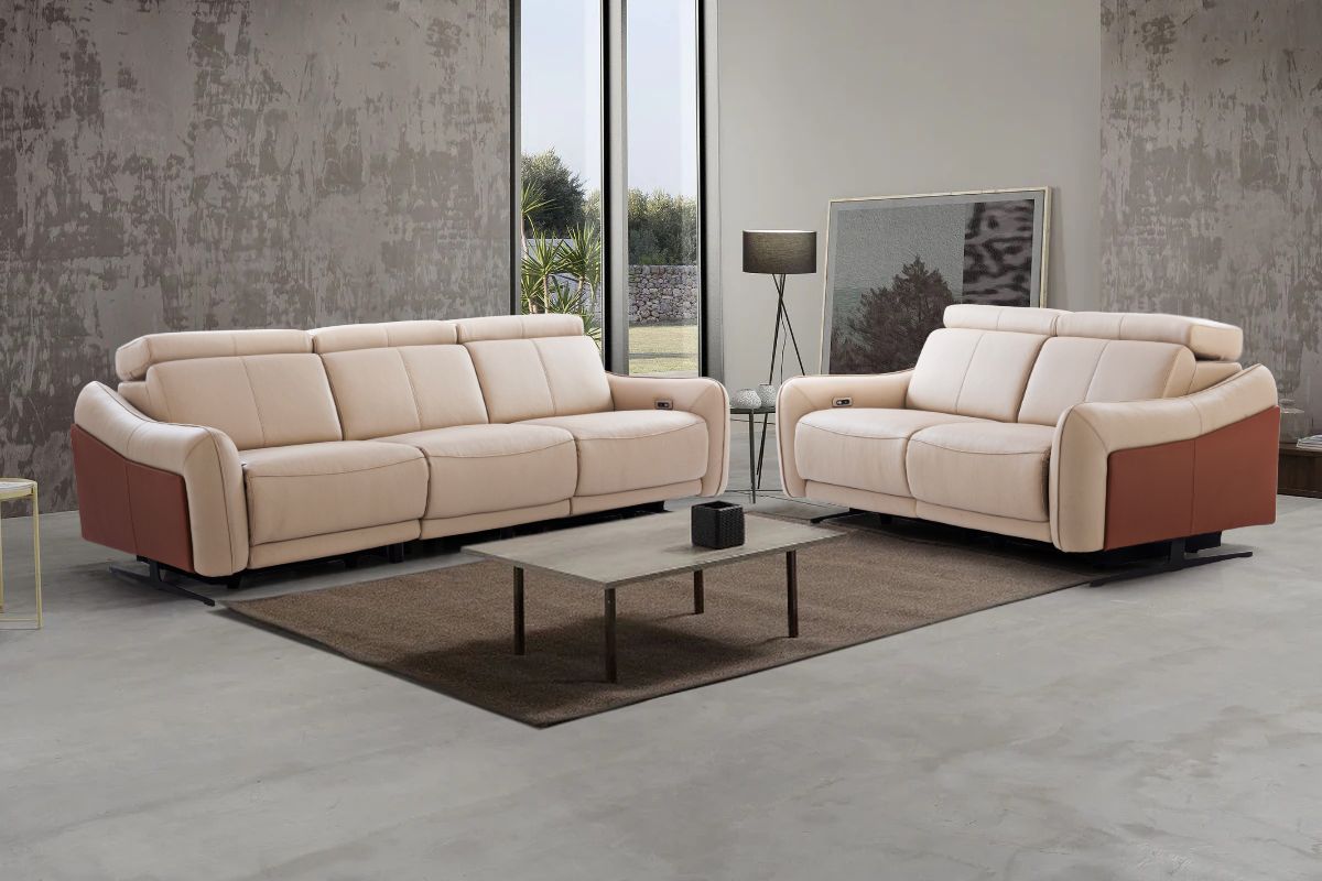 Scottsboro — Two-tone leather suite by Home Zone
